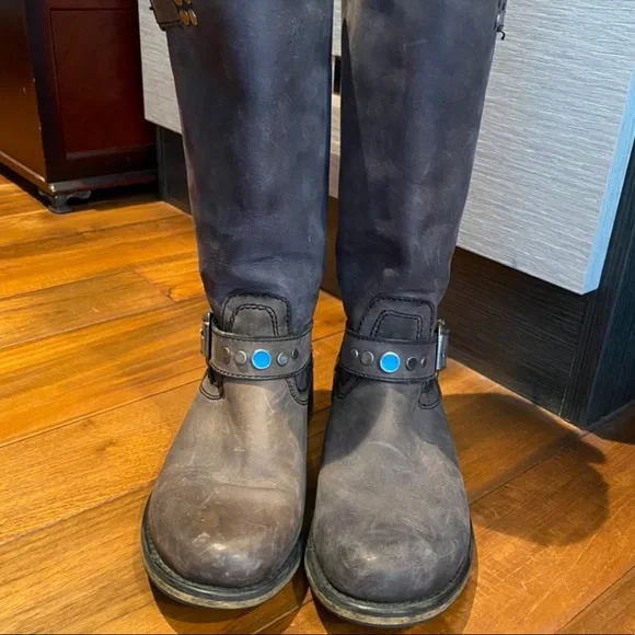 Steve Madden genuine leather boots. - Picture 1 of 3